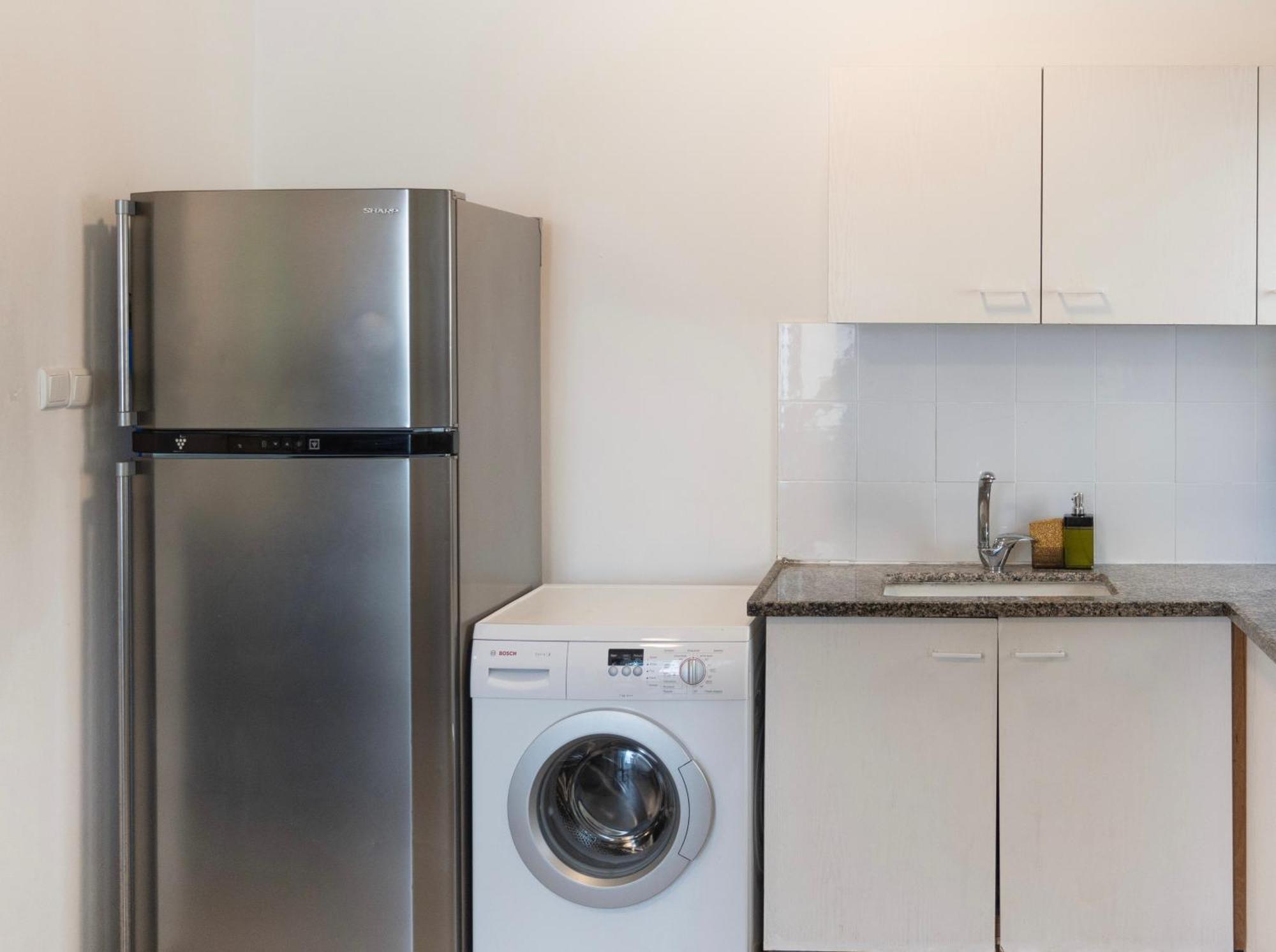 תל אביב Eliezer Ben Yehuda Residence With Shelter מראה חיצוני תמונה