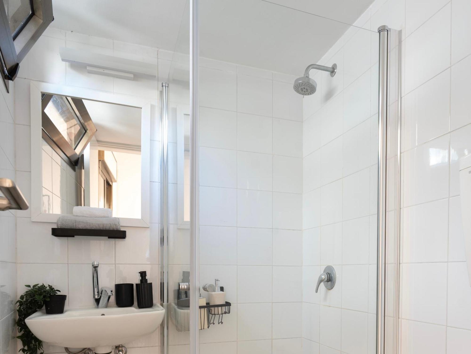תל אביב Eliezer Ben Yehuda Residence With Shelter מראה חיצוני תמונה